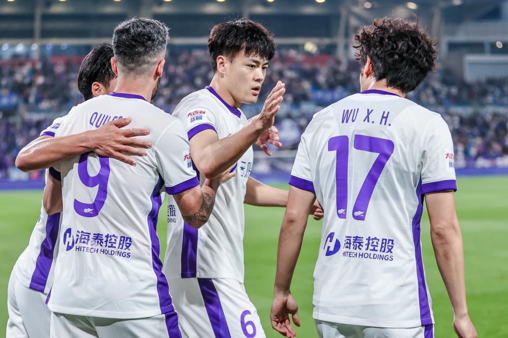 曝火箭今夏将全力追求扬尼斯 申京伊森或成交易筹码